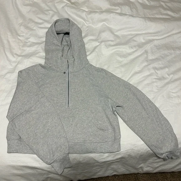 Lulu Lemon half zip - Picture 4 of 4